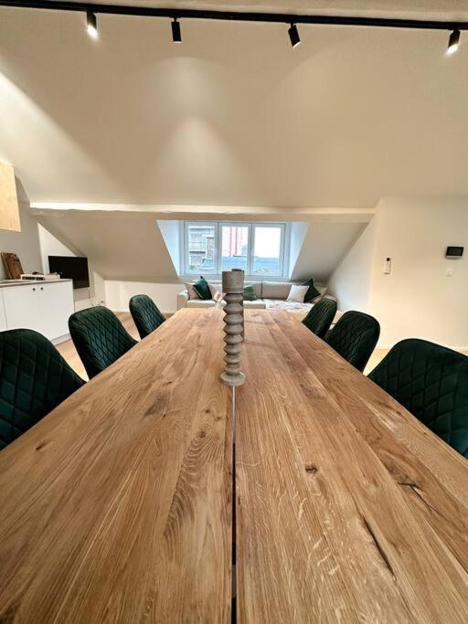 Апартаменты Duplex Hyper Centre Льеж Экстерьер фото