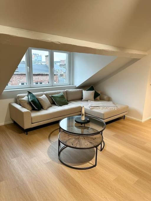 Апартаменты Duplex Hyper Centre Льеж Экстерьер фото